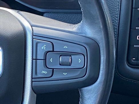 Used 2021 GMC Yukon XL Denali w/ LPO, Illumination Package image 8