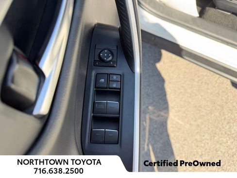 Used 2024 Toyota RAV4 Adventure image 21