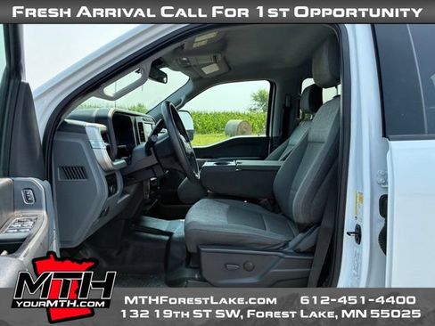 Used 2023 Ford F350 XLT w/ FX4 Off-Road Package AWD/4WD image 9