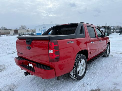 Used 2008 Chevrolet Avalanche LTZ w/ LTZ Preferred Equipment Group image 3