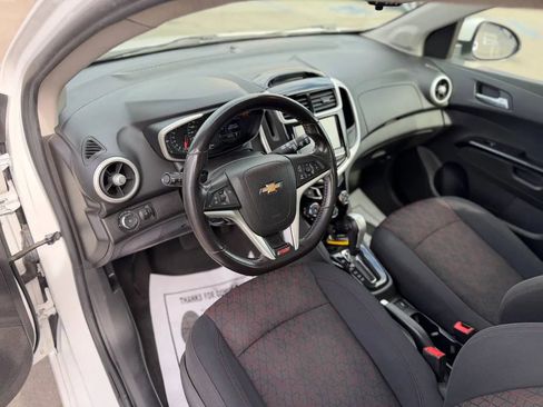 Used 2017 Chevrolet Sonic LT w/ Convenience Package FWD image 22