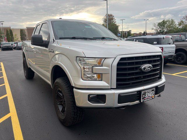 Used 2017 Ford F150 XLT w/ Equipment Group 302A Luxury AWD/4WD image 1