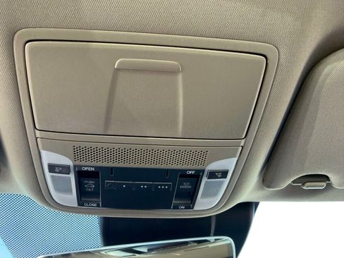 Used 2020 Acura TLX FWD image 30