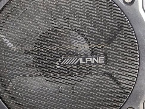 Used 2022 Jeep Wrangler Unlimited Sahara w/ Cold Weather Group image 30