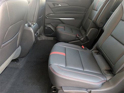 New 2026 Chevrolet Traverse RS image 17