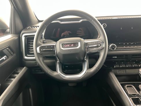 Used 2026 GMC Canyon Elevation RWD image 12
