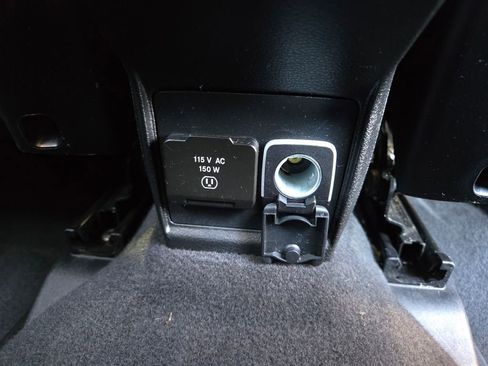 Used 2022 Jeep Compass Latitude w/ Sun and Sound Group image 13