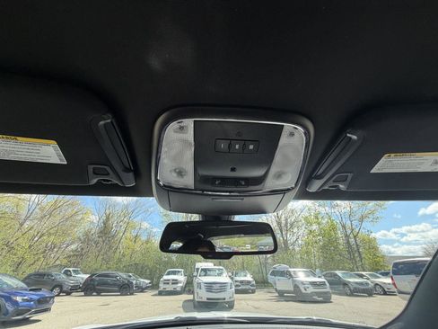 Used 2018 Dodge Charger GT AWD/4WD image 21
