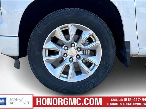 Used 2023 Chevrolet Silverado 1500 Custom image 34