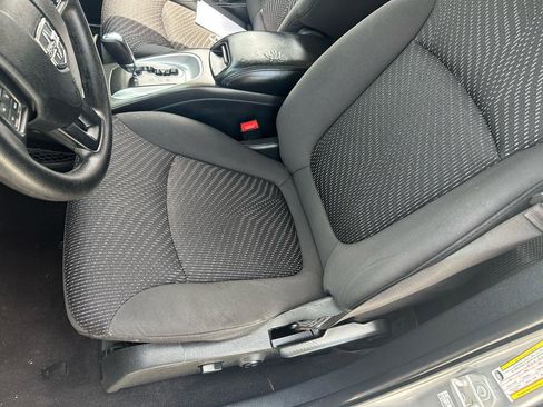 Used 2017 Dodge Journey SXT w/ Comfort/Convenience Group FWD image 12