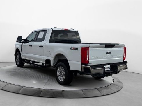 Used 2024 Ford F250 XLT image 5