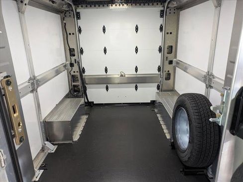 New 2025 Chevrolet Brightdrop 400 w/ Battery Pack, Max Range image 13