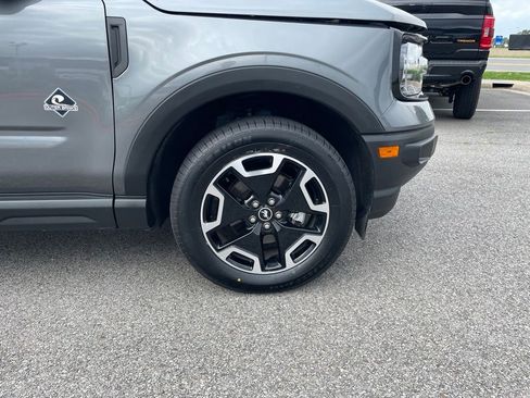Used 2024 Ford Bronco Sport Outer Banks w/ Tech Package AWD/4WD image 32