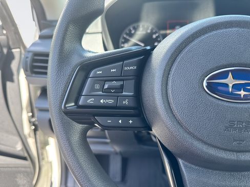 Used 2025 Subaru Crosstrek 2.5i Premium AWD/4WD image 24