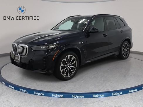 Used 2024 BMW X5 xDrive40i w/ M Sport Package AWD/4WD image 1