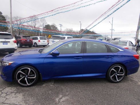 Used 2019 Honda Accord Sport image 18