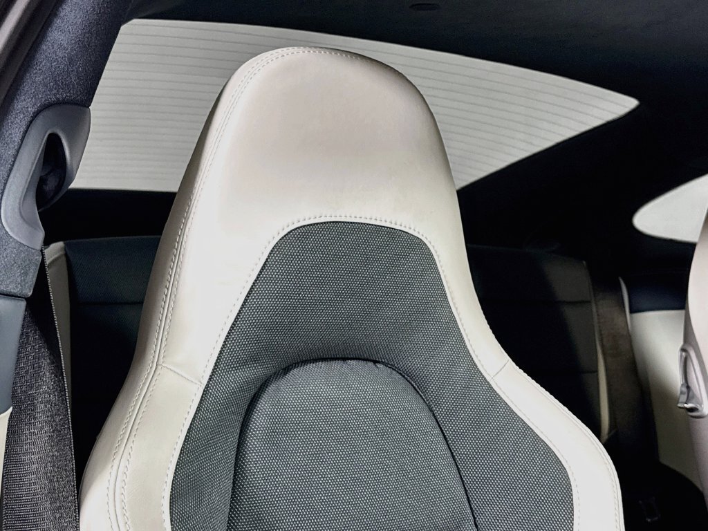 Certified 2017 Porsche 911 Carrera RWD image 24