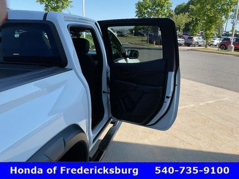 Used 2023 Chevrolet Colorado Trail Boss AWD/4WD image 18