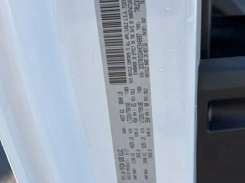 Used 2017 RAM ProMaster 2500 FWD image 8