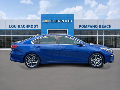Used 2020 Kia Forte EX FWD image 2