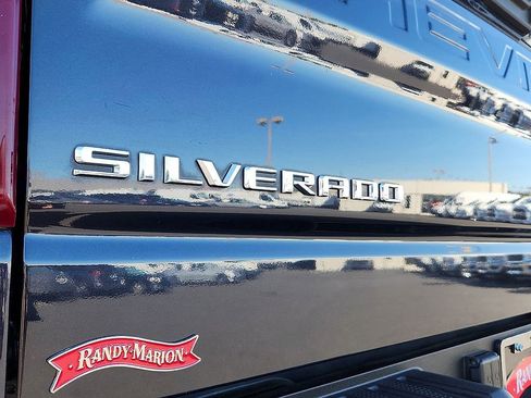 Used 2022 Chevrolet Silverado 1500 LTZ AWD/4WD image 30