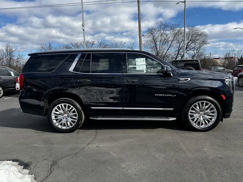 Used 2023 GMC Yukon Denali image 4