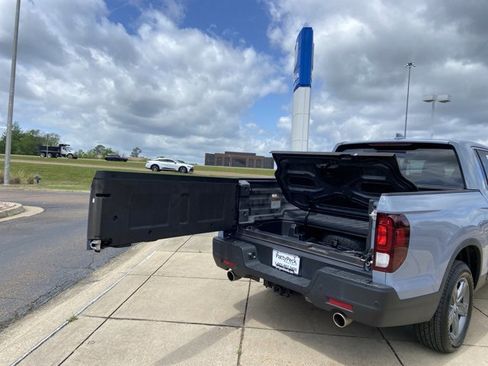 Used 2023 Honda Ridgeline RTL-E image 58