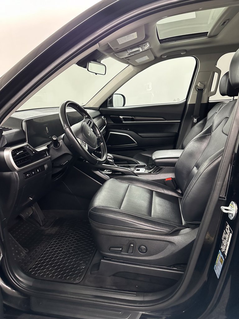Used 2023 Kia Telluride S w/ S Sunroof Package AWD/4WD image 11