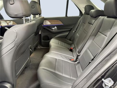 New 2026 Mercedes-Benz GLE 450e 4MATIC image 7