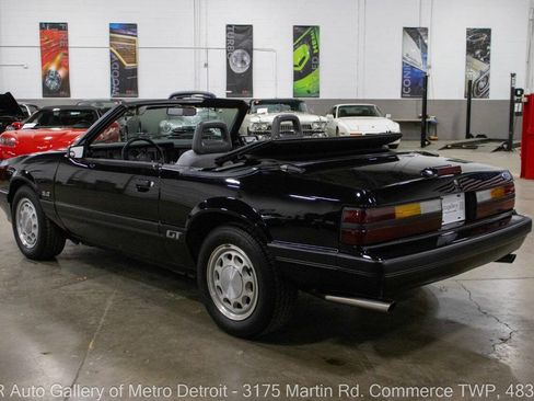 Used 1986 Ford Mustang LX image 5