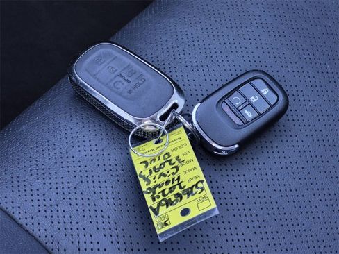 Used 2024 Honda Civic Touring image 39