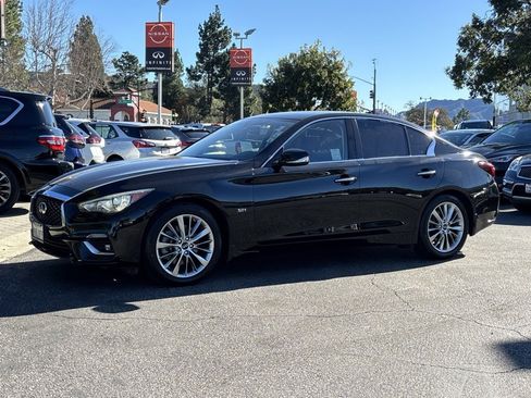 Used 2019 INFINITI Q50 Luxe w/ All Weather Package (L93) image 7