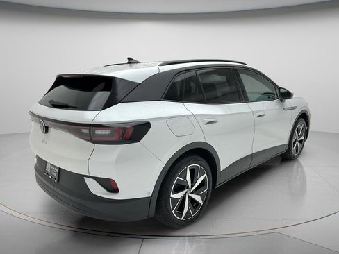 Used 2023 Volkswagen ID.4 S RWD image 4