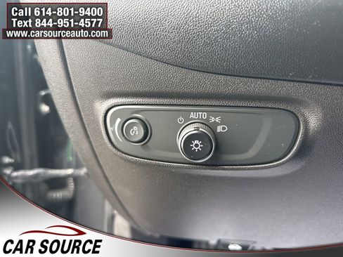 Used 2020 Chevrolet Equinox LT image 15