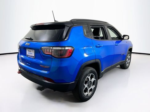 Used 2022 Jeep Compass Trailhawk w/ Trailhawk Convenience Group AWD/4WD image 5