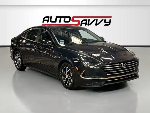 Used 2023 Hyundai Sonata Blue FWD image 1