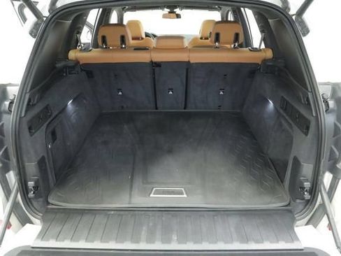 Used 2022 BMW X5 xDrive40i w/ M Sport Package AWD/4WD image 36