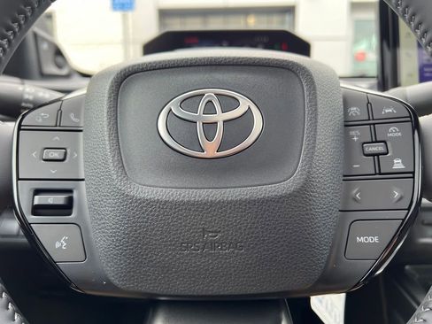 New 2026 Toyota C-HR AWD/4WD image 30