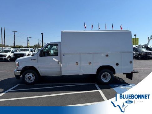 New 2026 Ford E-350 and Econoline 350 Super Duty w/ Power Equipment Group RWD image 1