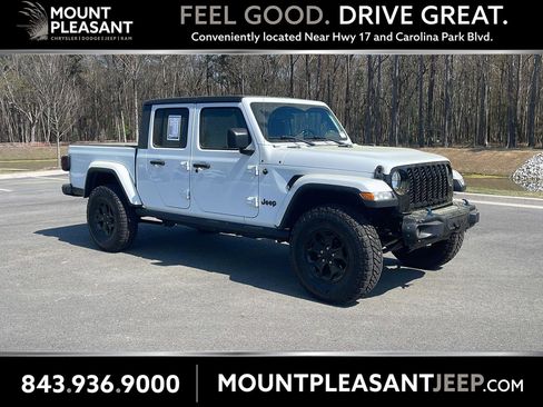Certified 2021 Jeep Gladiator Willys image 1
