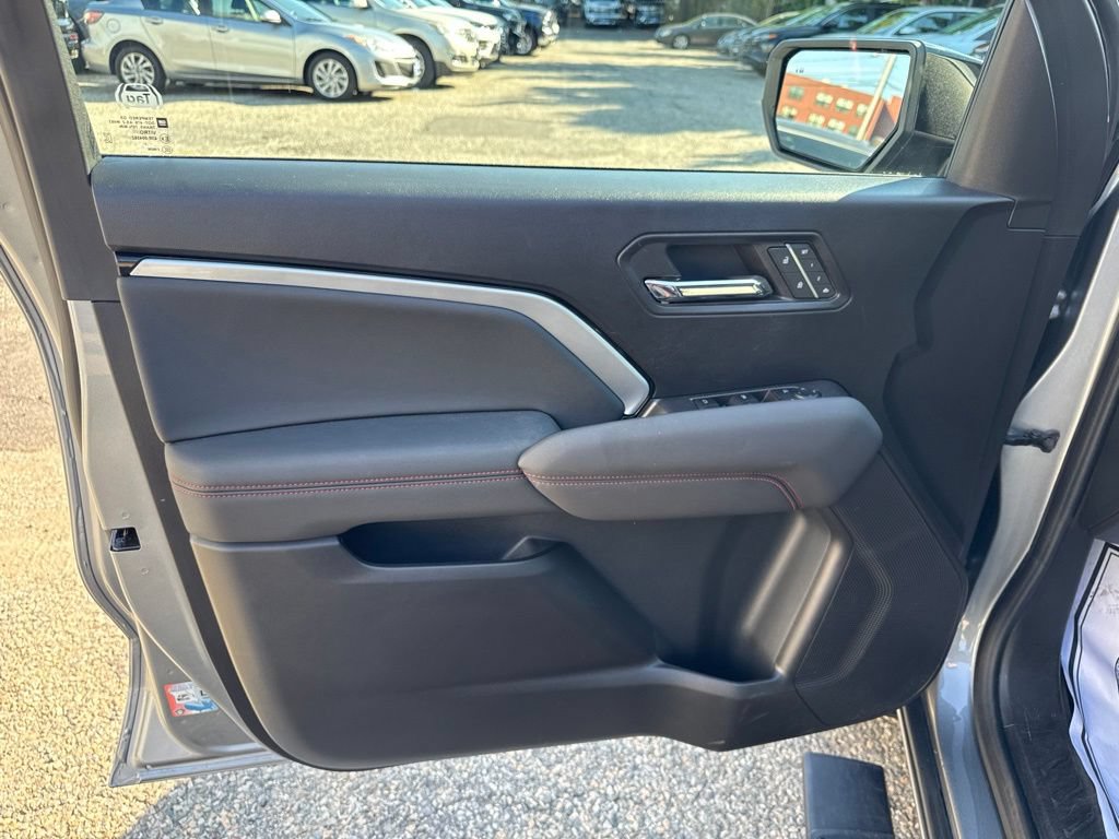 Used 2023 Chevrolet Colorado Z71 w/ Z71 Convenience Package 2 AWD/4WD image 42