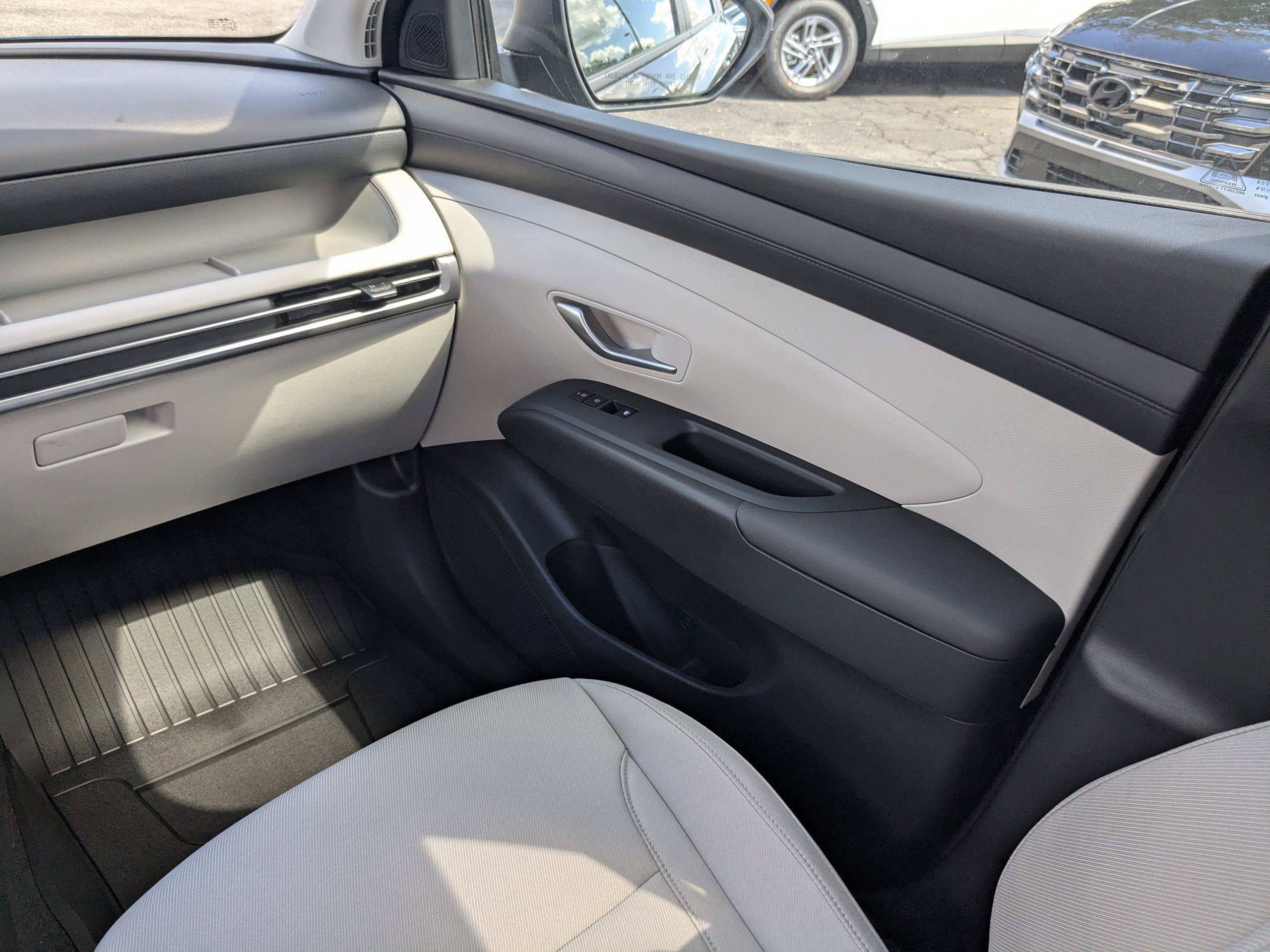 New 2026 Hyundai Tucson SEL FWD image 18