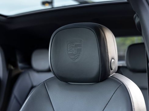 Certified 2026 Porsche Cayenne Coupe AWD/4WD image 27