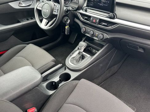 Used 2023 Kia Forte LXS image 15