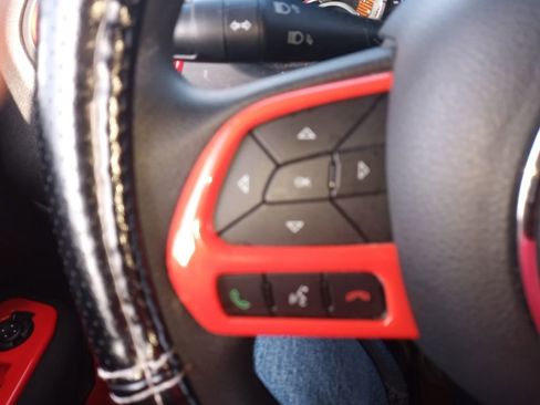Used 2020 Jeep Renegade Sport w/ Sport Appearance Group FWD image 20