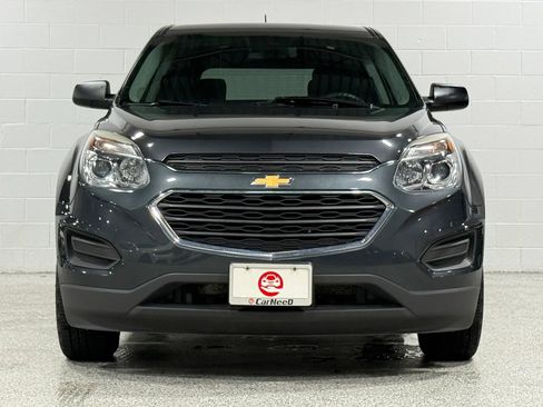 Used 2017 Chevrolet Equinox LS AWD/4WD image 3