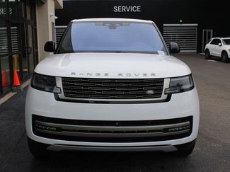 Used 2023 Land Rover Range Rover SE video 2