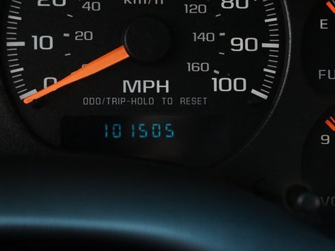 Used 2002 Chevrolet S10 Pickup LS w/ LS Preferred Equipment Group image 23