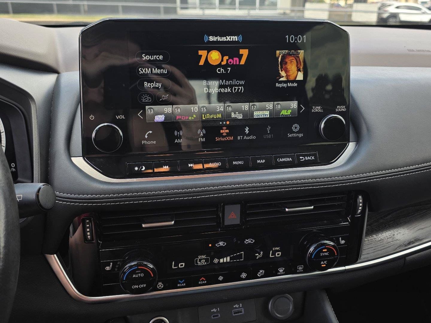 Used 2023 Nissan Rogue Platinum w/ Platinum Premium Package FWD image 15