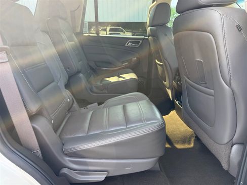 Used 2015 GMC Yukon Denali w/ Open Road Package AWD/4WD image 14